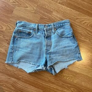 Levi’s shorts
